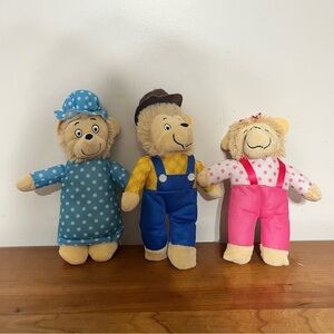 Lot Of 3 Berenstein Bears Plush Stuffed Animals‎ 2024